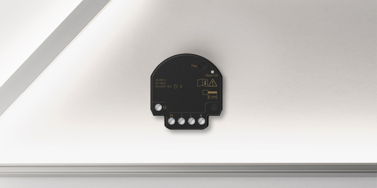 JUNG HOME Jalousieaktor Mini bei Dendl Elektro GbR in München