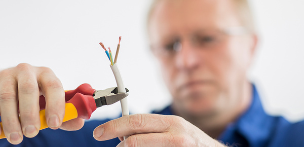 DGUV Vorschrift 3-Check bei Dendl Elektro GbR in München